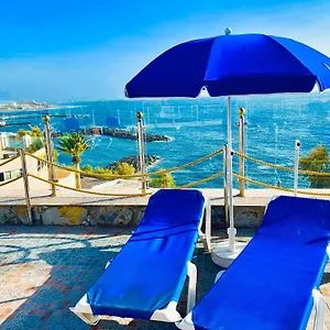  Apartment First Line Seaview Spain